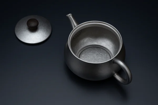 Titanium Teapot with Infuser — 260 ml, Crystallized Finish - Image 2